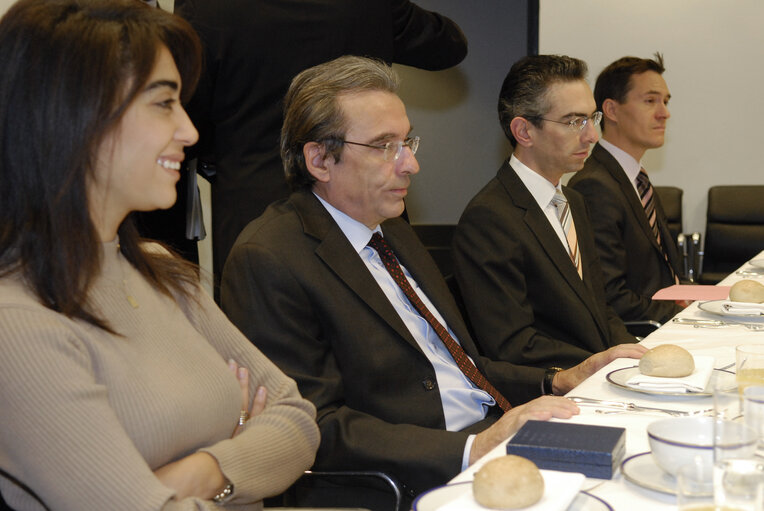 Foto 10: EP President has breakfast with the Mayor of Strasbourg.