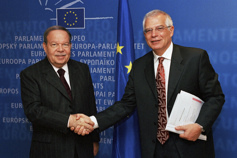 EP President meets with the President of the Parliament of Egypt.