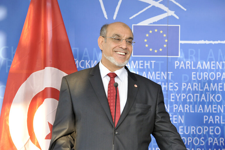 Fotografia 3: EP President meets with Prime Minister of Tunisia.