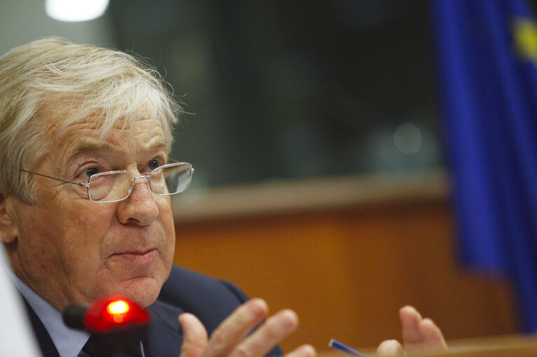 Foto 1: Meeting with RAI President