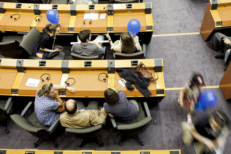 Foto 5: Debate European Parliament and Volunteering