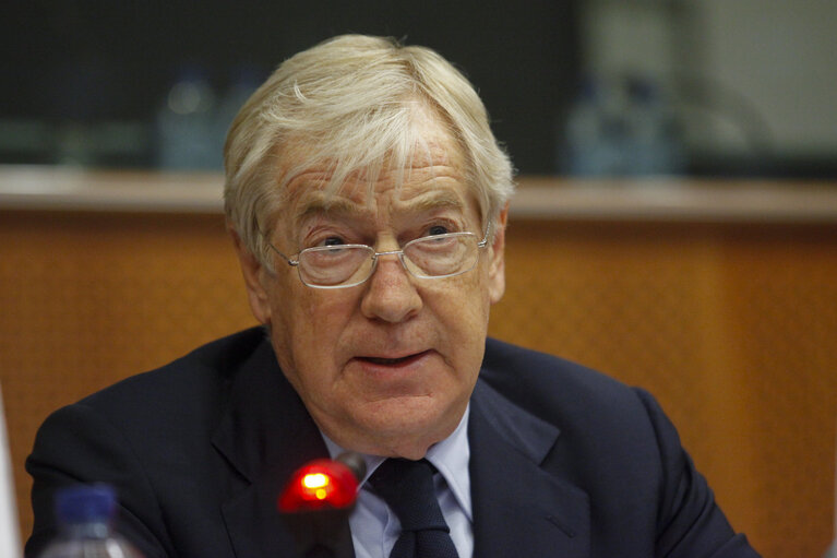 Foto 3: Meeting with RAI President