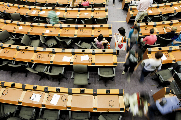 Foto 3: Debate European Parliament and Volunteering