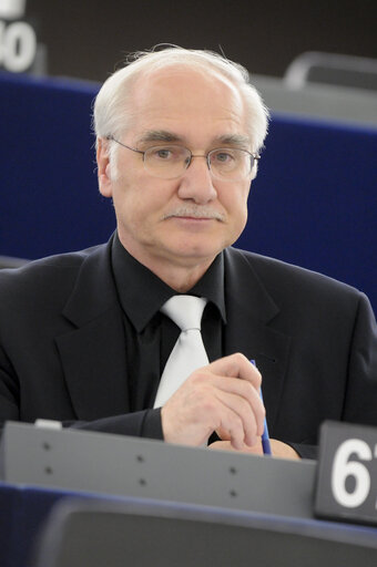 Fotografie 2: MEP's in Strasbourg Hemicycle - week 19