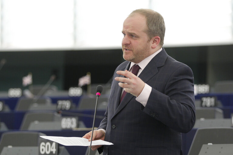 Снимка 36: Plenary Session Week 19           Meps in Strasbourg Hemicycle