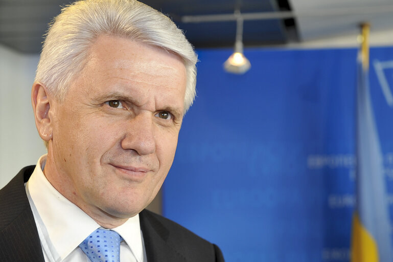 Fotografia 5: EP President Jerzy Buzek meets with Ukranian Chairman of the Vekhovna Rada, Volodymyr Lytvyn