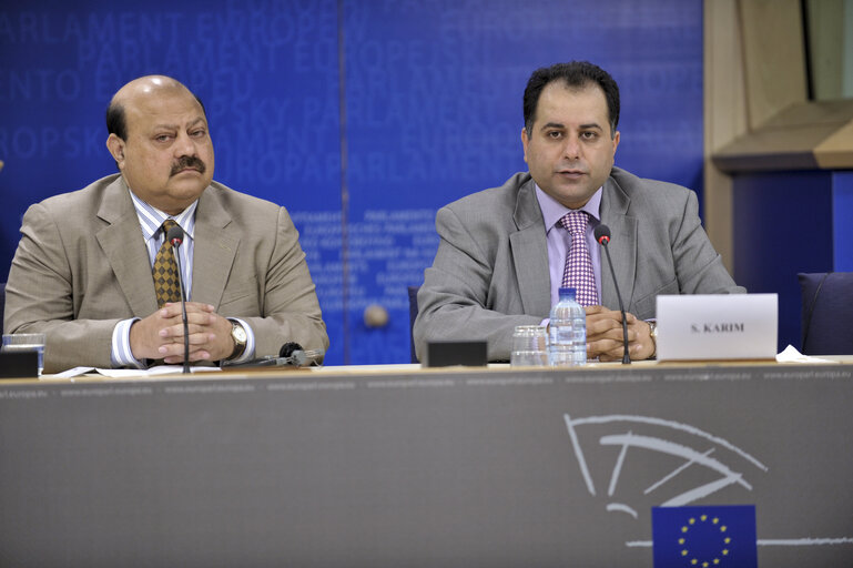 Φωτογραφία 7: Press Conference on the current situation in Kashmir