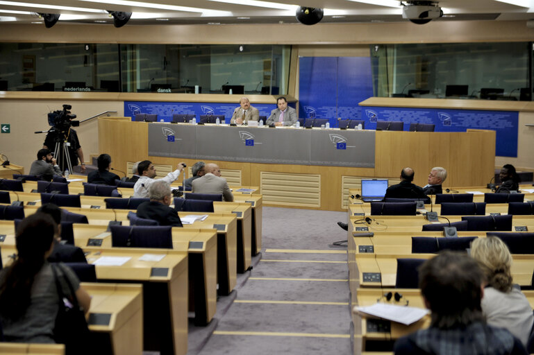 Φωτογραφία 1: Press Conference on the current situation in Kashmir