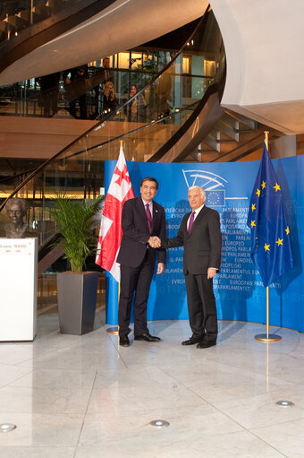 Zdjęcie 36: Welcomes Mikheil SAAKASHVILI, President of Georgia - Protocol entrance by EP President, Jerzy BUZEK