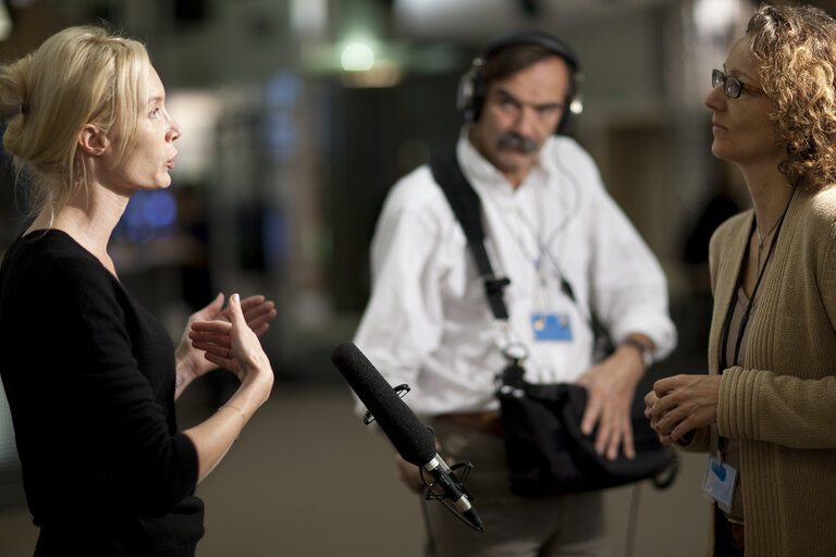 Photo 3: LUX 2010 - European Parliament film prize  - Interview with filmmaker Feo ALADAG presenting her film Die Fremde