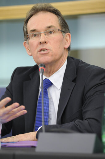 Zdjęcie 4: MEP Alain Cadec takes part in a meeting in Strasbourg