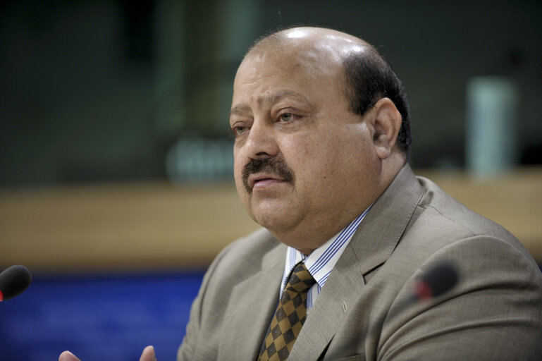 Φωτογραφία 5: Press Conference on the current situation in Kashmir