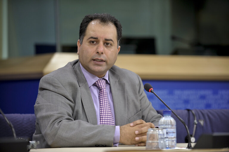 Φωτογραφία 10: Press Conference on the current situation in Kashmir