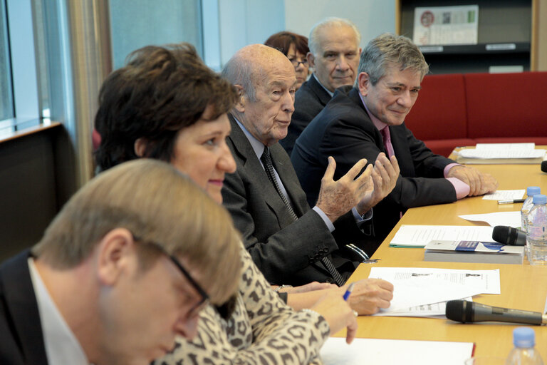 Fotografie 8: Presentation of a book about the Lisbon Treaty .