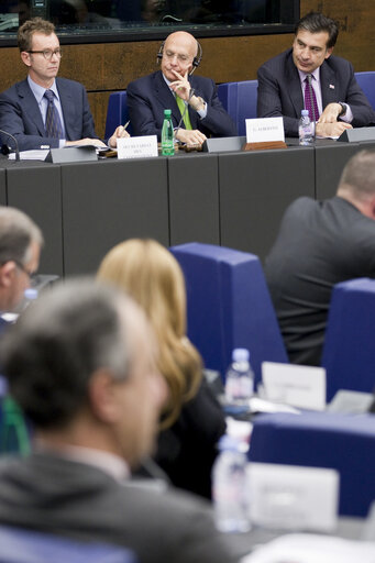 Fotografija 8: AFET Committee - Exchange of views with Mikheil Saakashvili, President of Georgia, during a meeting at the European Parliament in Strasbourg