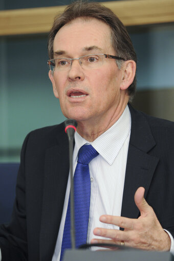 Zdjęcie 5: MEP Alain Cadec takes part in a meeting in Strasbourg