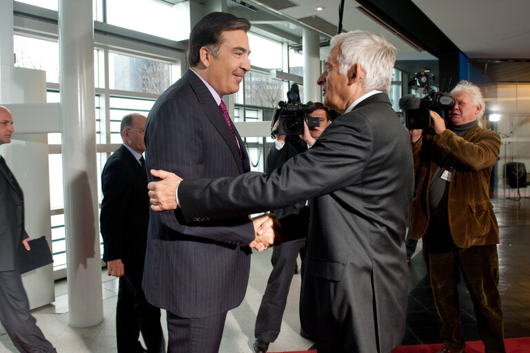 Fotogrāfija 45: Welcomes Mikheil SAAKASHVILI, President of Georgia - Protocol entrance by EP President, Jerzy BUZEK