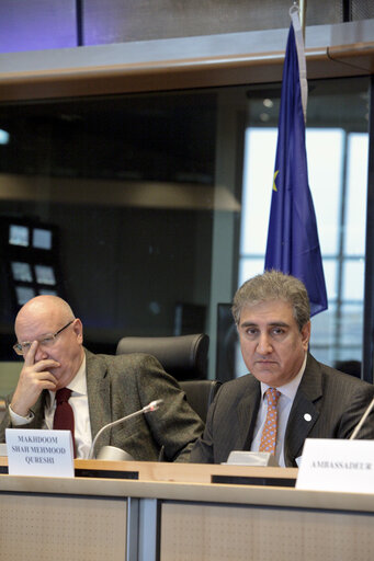 Billede 5: Exchange of views with Pakistan Foreign Minister QURESHI