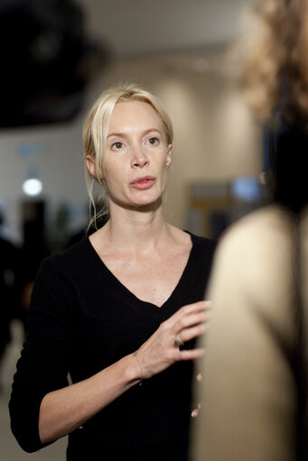 Photo 5: LUX 2010 - European Parliament film prize  - Interview with filmmaker Feo ALADAG presenting her film Die Fremde