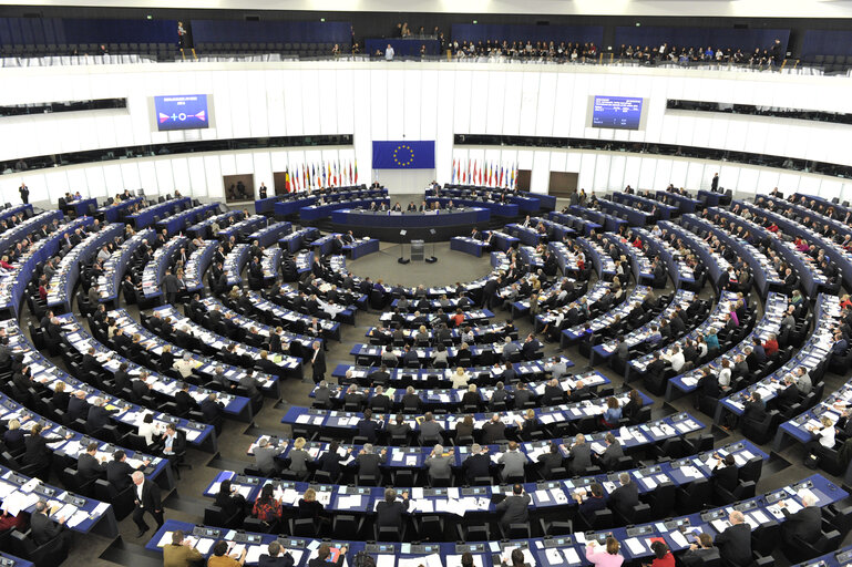 Valokuva 50: Mikheil Saakashvili, President of Georgia, adresses a formal sitting of the European Parliament in Strasbourg