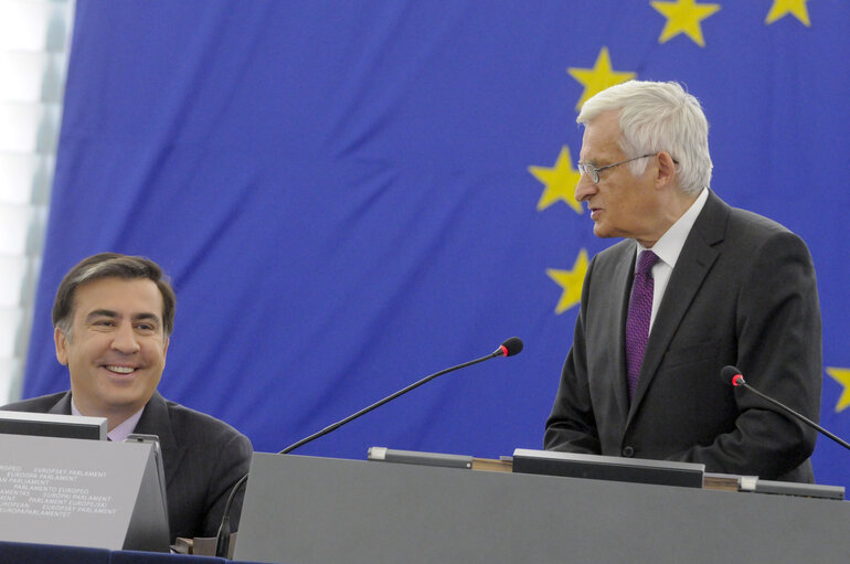 Fotografija 47: Mikheil Saakashvili, President of Georgia, adresses a formal sitting of the European Parliament in Strasbourg