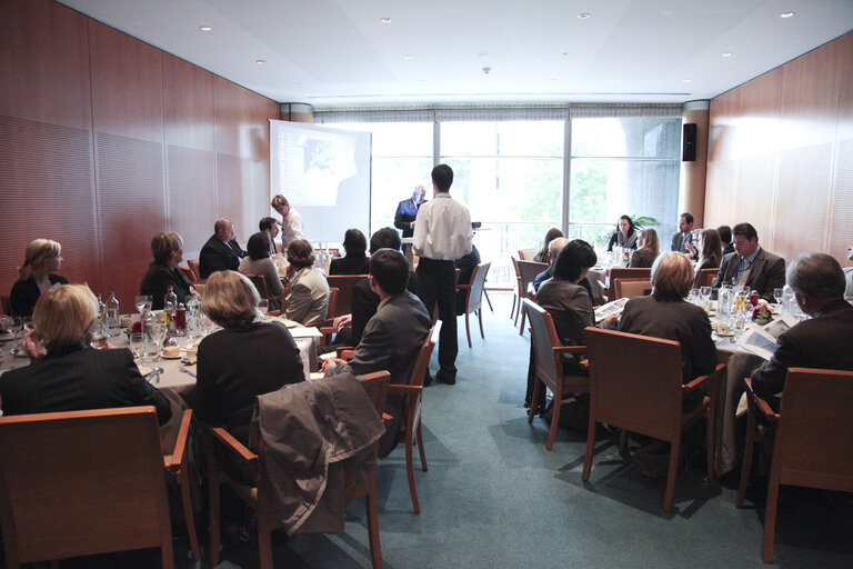 Foto 1: Science for the European Artic Policy -A lunch time Briefing