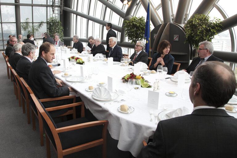 Photo 3: Official lunch to commemorate the 20th anniversary of the German reunification.