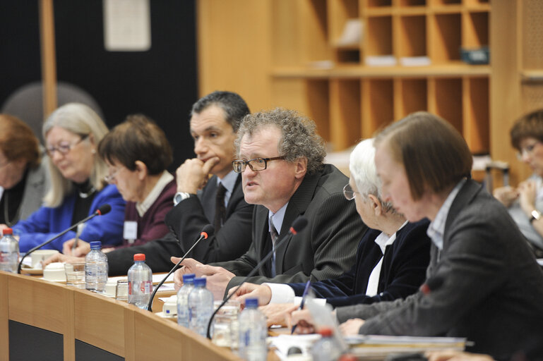 Photo 7: Towards a Gender-Balenced Science Culture to Foster-Innovation