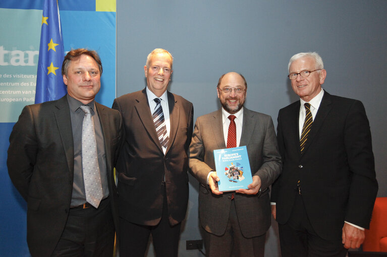 Photo 1 : Presentation of the book: Europe's Parliament: People, Places, Politics