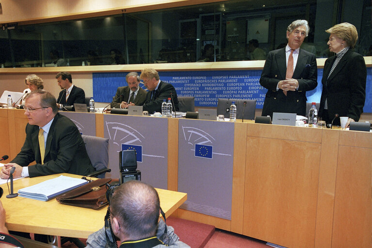 Foto 2: Hearing of European Commissioner in charge of Enlargement and European Neighbourhood Policy