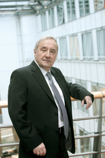 Zdjęcie 13: Zdzislaw Kazimierz CHMIELEWSKI at the EP in Brussels.