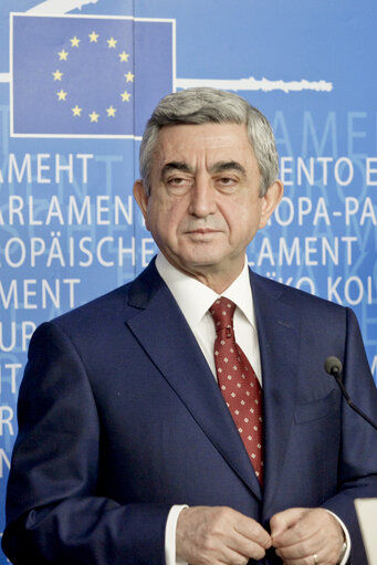 Foto 6: EP President meets with president of Armenia