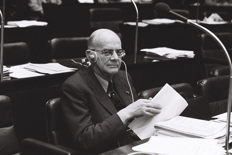 Fotografia 14: Plenary session in Luxembourg on May 1978.