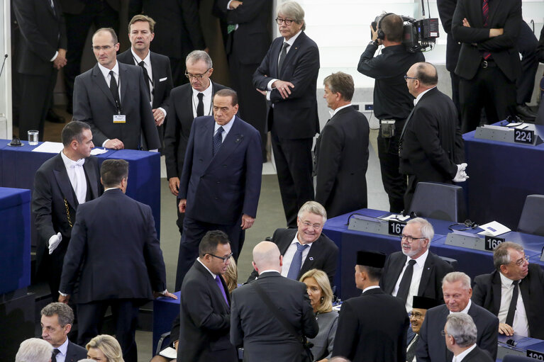 European Ceremony of Honour for Dr. Helmut KOHL - Arrival of Silvio BERLUSCONI, former Italian Prime Minister, in the centre