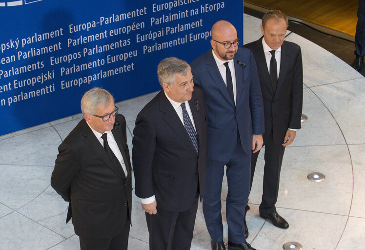 Fotagrafa 16: European Ceremony of Honour for Dr. Helmut KOHL - Jean-Claude JUNCKER, President of the EC, Antonio TAJANI, EP President, Charles MICHEL, Belgian Prime Minister, and  Donald TUSK, President of the European Council (from left to right)