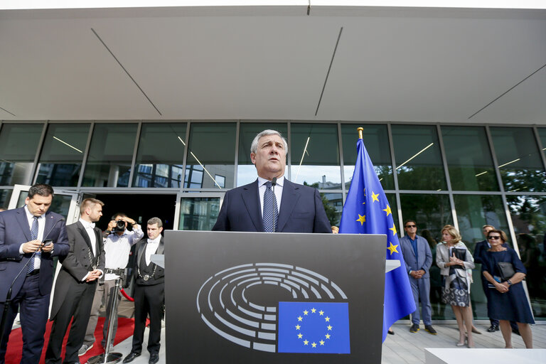 Foto 36: Inauguration of the Havel building by Antonio TAJANI - EP President and Dagmar HAVLOVA, wife of former Czech President Vaclav HAVEL