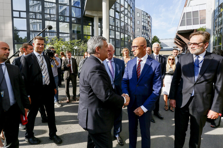 Fotogrāfija 5: Inauguration of the Havel building by Antonio TAJANI - EP President and Dagmar HAVLOVA, wife of former Czech President Vaclav HAVEL