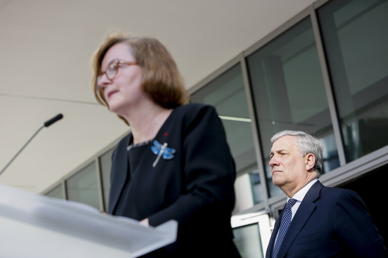 Foto 23: Inauguration of the Havel building by Antonio TAJANI - EP President and Dagmar HAVLOVA, wife of former Czech President Vaclav HAVEL