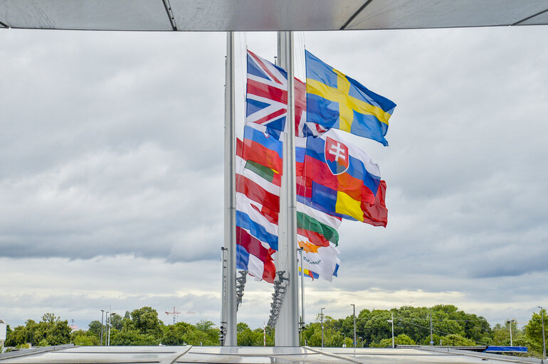 European Ceremony of Honour for Dr. Helmut KOHL, Former Chancellor of the Federal Republic of Germany and Honorary Citizen of Europe (1930 - 2017) at the European Parliament in Strasbourg- Flags at middle mast