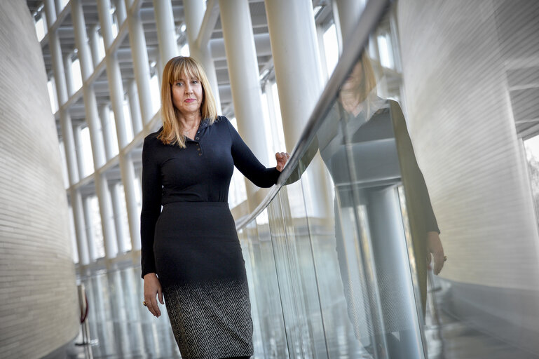 Fotografija 16: Maria Teresa GIMENEZ BARBAT in the European Parliament in Strasbourg