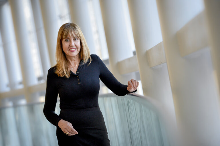 Fotografija 12: Maria Teresa GIMENEZ BARBAT in the European Parliament in Strasbourg