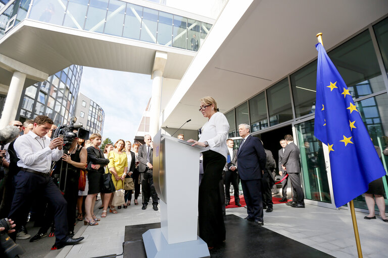 Fotogrāfija 29: Inauguration of the Havel building by Antonio TAJANI - EP President and Dagmar HAVLOVA, wife of former Czech President Vaclav HAVEL