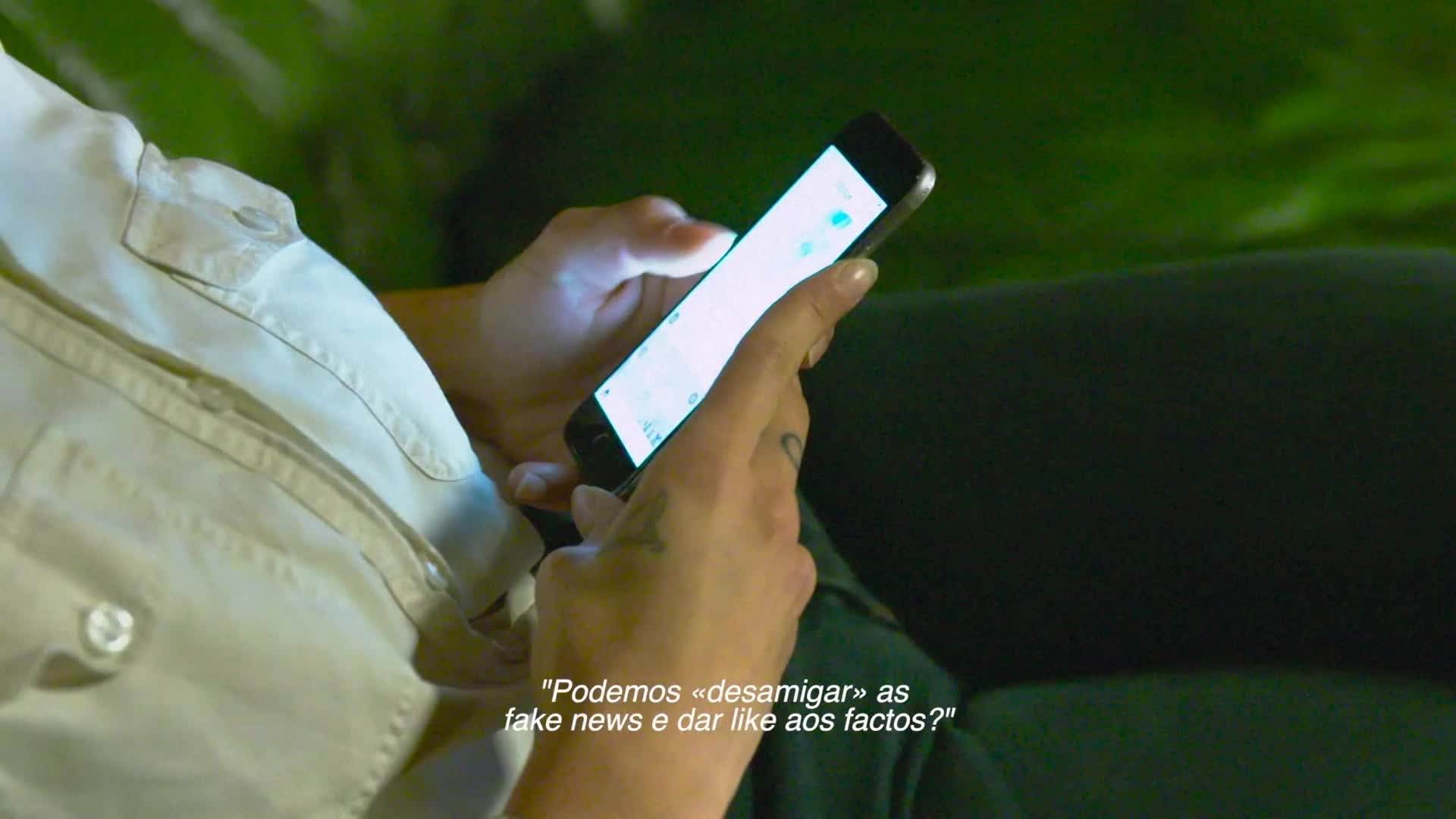 Stop scrolling - Vídeo “Pára de fazer scroll”