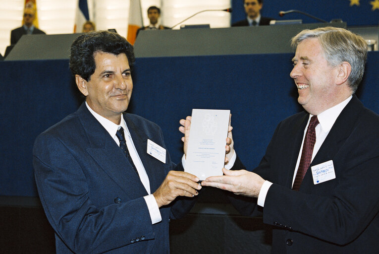 Foto 28: Sakharov Prize 2002: Oswaldo Jose Paya SARDINAS