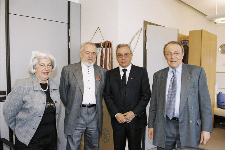 Foto 2: Meeting at the European Parliament in Brussels