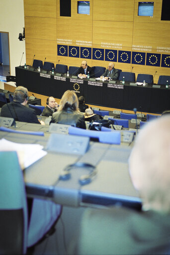 Foto 7: Press Conference of Ahmad Qurei (Abu Ala), Speaker of the Palestinian Legislative Council  at the European Parliament in Strasbourg