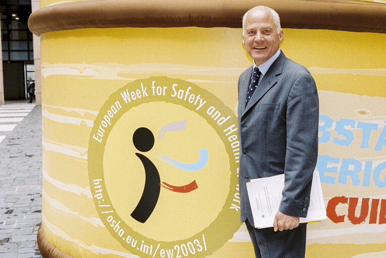 Fotografie 15: Safety and Health at Work: launch of campaign against dangerous substances at work