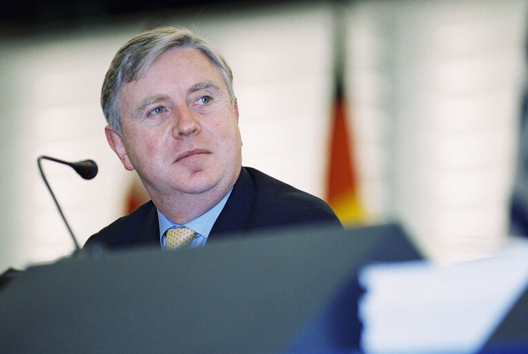 Photo 1: EP President presides over a plenary session in Strasbourg