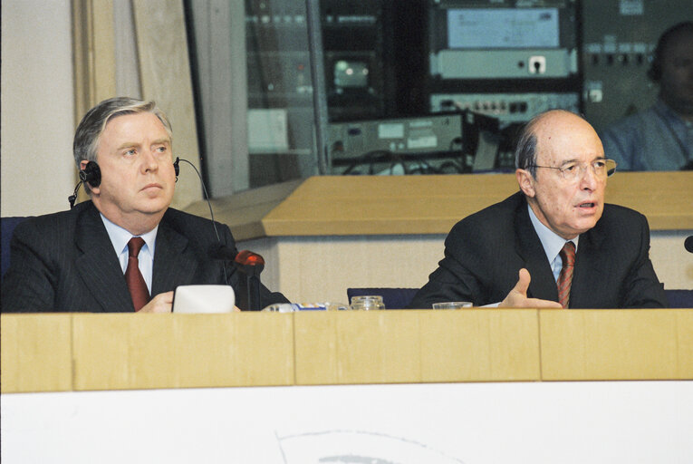 Fotografija 7: Press Conference of EP President, EC President and European Council President-in-Office on the Outcome of the EU Spring Summit