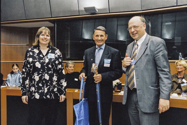 Fotogrāfija 4: MEP Bartho PRONK and guests